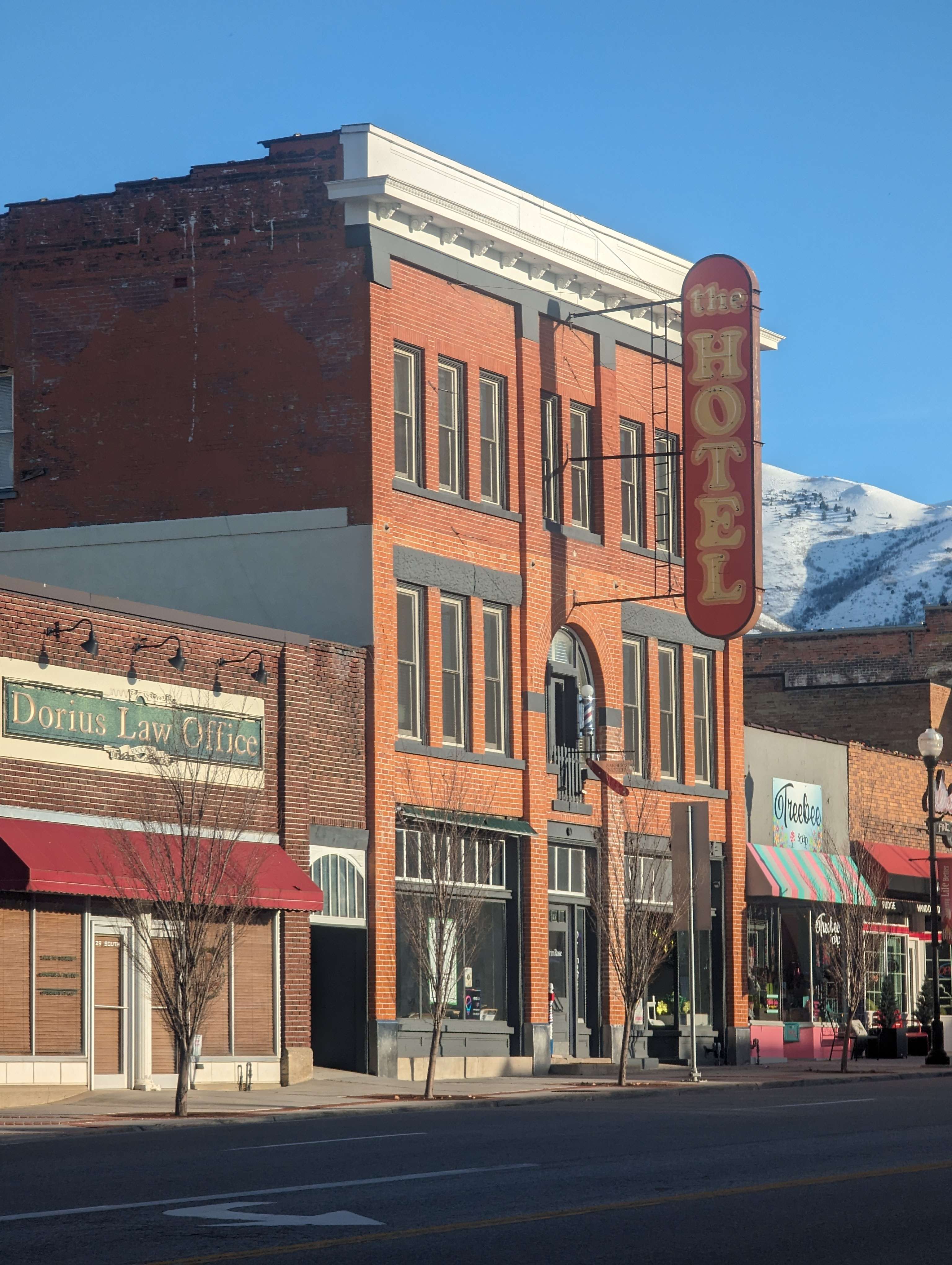 Front of Building Picture 2
